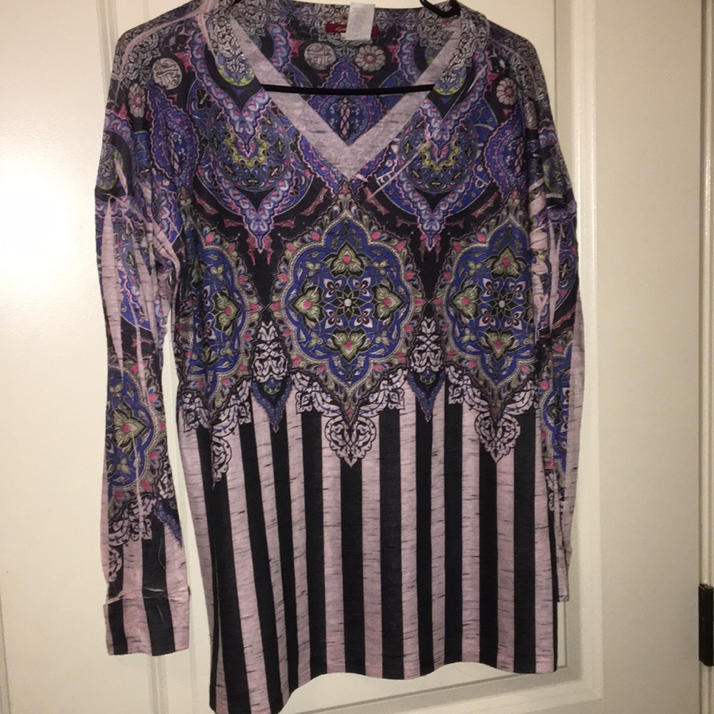 NWOT 3/4 sleeve top-L
